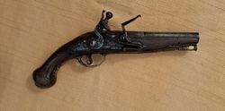 Italská křesadlová pistole LAZARINO