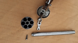 Luxusní ,,pepperbox“ 7mm s přídavnou hlavní