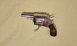 revolver .320 Corto