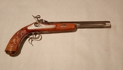 luxusní perkusní pistole ráže .44
