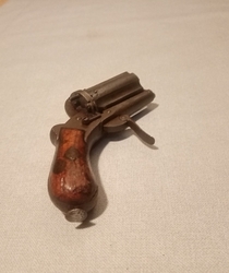revolver ,,Pepřenka"