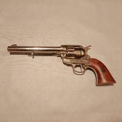 revolver Colt Peacemaker 45LC