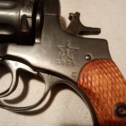 revolver Nagant M 1895 - znehodnocený