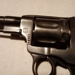 revolver Nagant M 1895 - znehodnocený