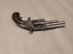 U.S. revolver Marlin No. 32
