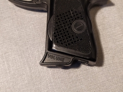 pistole Walther PPK - rádio