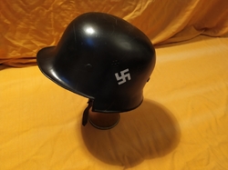 německá hlema Luftschutz 