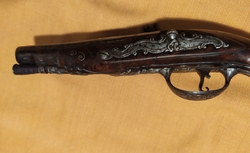 luxusní křesadlová pistole G. Sofianti
