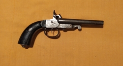 Francouzská 2-hlavňová pistole 11mm Pinfire