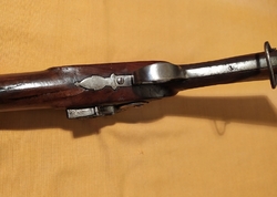 Krátký jezdecký křesadlový trombon