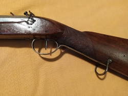 Krátký jezdecký křesadlový trombon