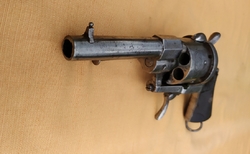 zdobený důstojnický revolver Lefaucheux 11mm