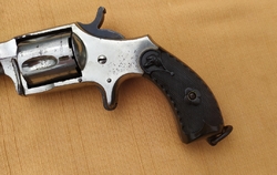 US revolver Hopkins & Allen XL No. 3 s nejdelší hlavní