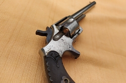 US revolver Hopkins & Allen XL No. 3 s nejdelší hlavní