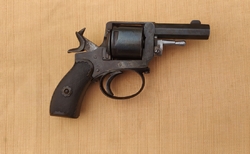 Kapesní revolver typu Bulldog