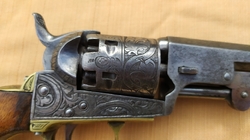 perkusní revolver Colt M1849