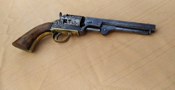 perkusní revolver Colt M1849