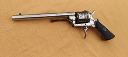 Niklovaný revolver se sklopnou spouští