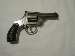 revolver Harrington & Richardson M1887