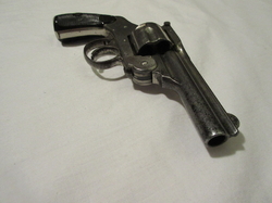 revolver Harrington & Richardson M1887